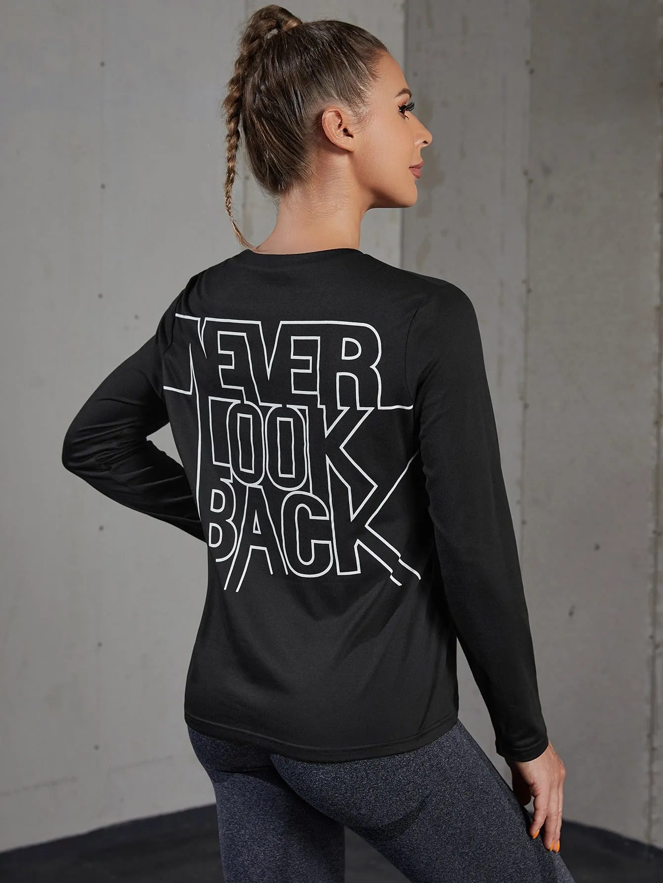 Slogan Graphic Active Tee SS23